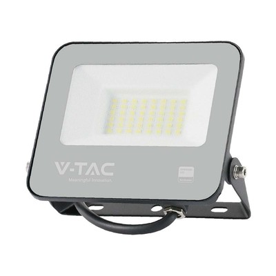 V-Tac 50W LED projektør, 135lm/W - Samsung LED chip, arbejdslampe, 1m ledning, udendørs - Dæmpbar : Ikke dæmpbar, Farve på hus : Sort, Kulør : Neutral